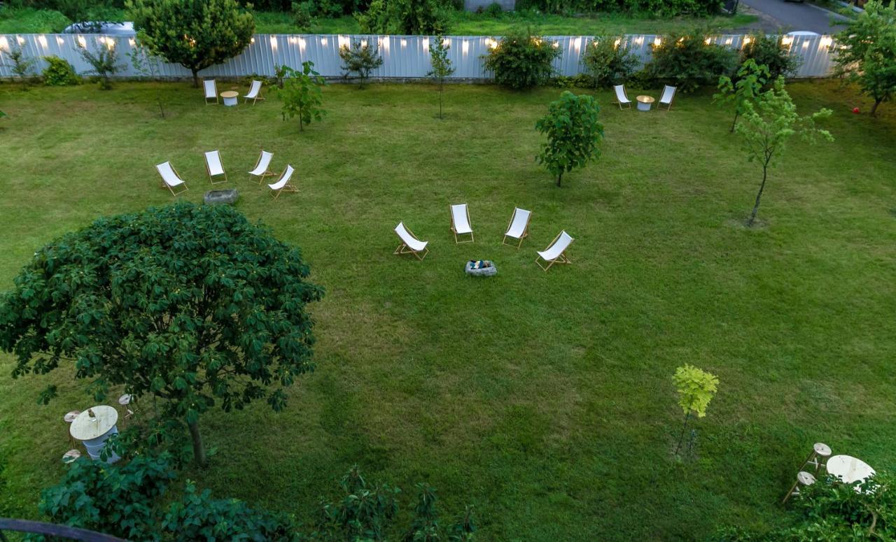 Hotel Heaven Garden Două Mai Extérieur photo